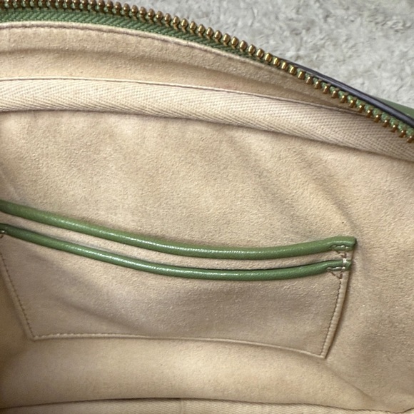 Tory Burch Olive Green Quilted Crossbody Bag - Picture 16 of 16